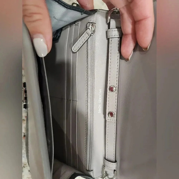 Michael Kors Sloan Tricolor Clutch Crossbody Shoulder Bag - Picture 5 of 9